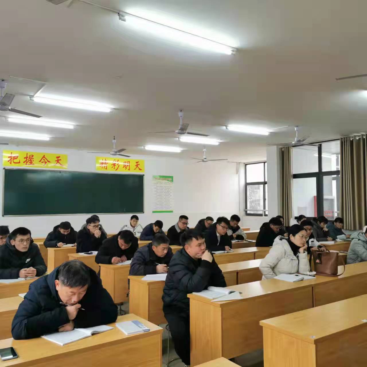 1641373616af232a